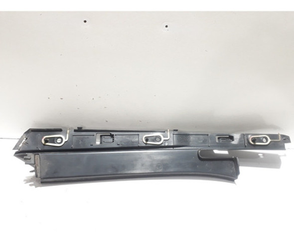 Suporte Moldura Tampa Traseira L. Direito C4 Picasso 2013 1