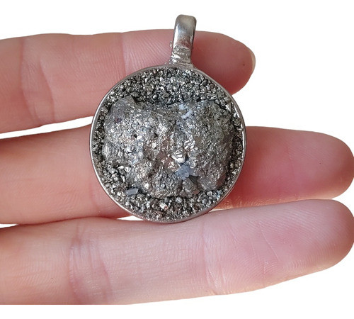 Dije Medalla Piedra Pirita Corao 0