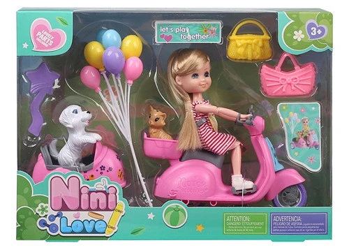 Muñeca Articulada Con Moto Scooter, Mascotas Y Accesorios 0