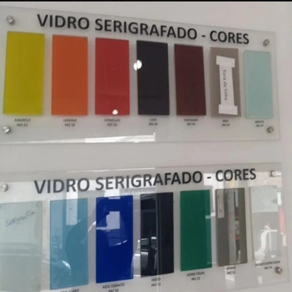 Vidro Serigrafado 1,58x44x8mm Temperado Sem Furos Canto Reto 0