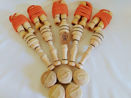 Pack Cumple 5 Yoyos 5 Baleros 5 Sogas Madera Souvenir Baum 1
