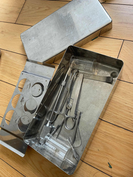 Caja Odontología Metálica 0