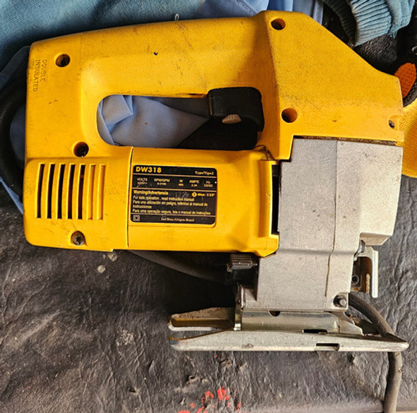 Sierra Caladora Dewalt Dw318 480w 3200rpm. 1 Sierra Caladora Dewalt Dw318 480w 3200rpm. 1
