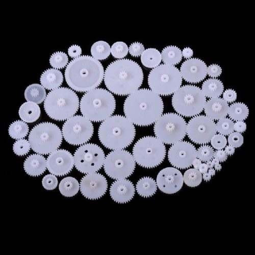 Lote De 58 Piezas De Egranajes Plásticos Robots Autos Rc 0