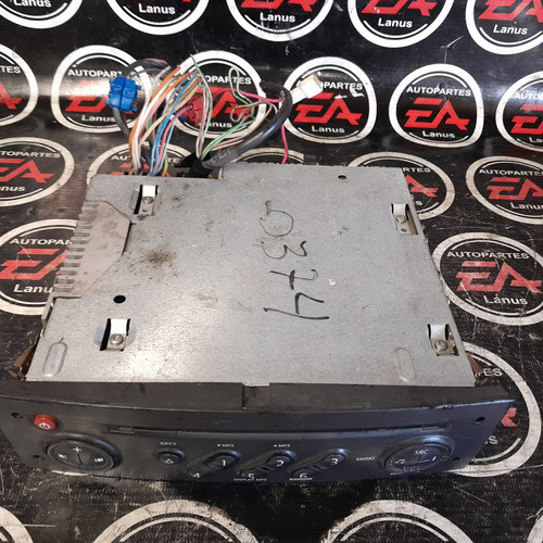 Estereo Renault Megane 2 Original 1