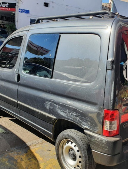 Vidrio Ventilete Lado Izquierdo Partner Berlingo 0 Vidrio Ventilete Lado Izquierdo Partner Berlingo 0