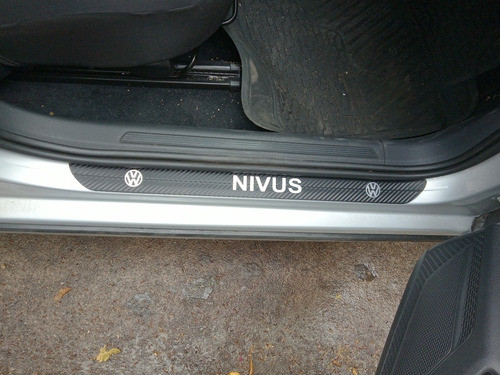 Cubrezòcalos Personalizados Vinilo Carbono Volkswagen Nivus 1