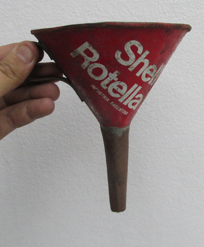 Antiguo Embudo Realizado Con Lata De Shell Rotella T 1