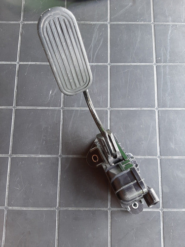 Pedal De Acelerador Toyota Hilux 1