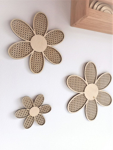 Set Flores De Madera Margarita Rattan 1