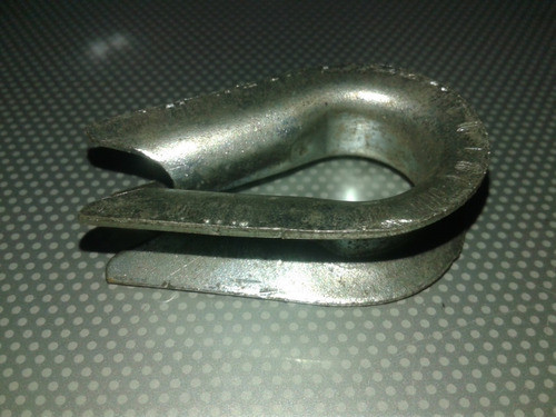 Grampa Abrazadera Prensa Cable Guardacable 1