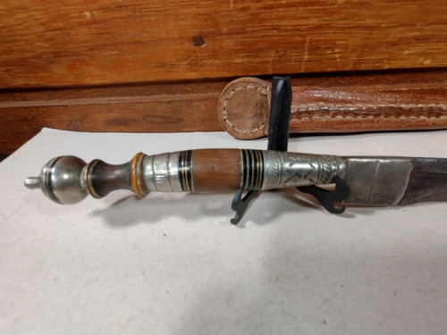 Antiga Faca Cabo Em Madeira E Metal Prateado - R 10649 1