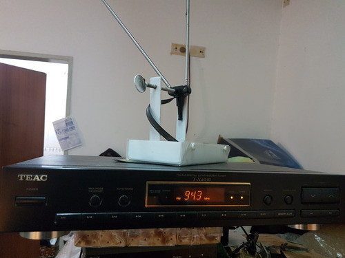 Sintonizador Radio Digital Teac Corea 220 O110v Tamaño Rack 0
