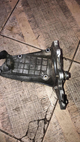 Soporte Bomba De Gas Oil Peugeot Patner/306 /94/2001 1