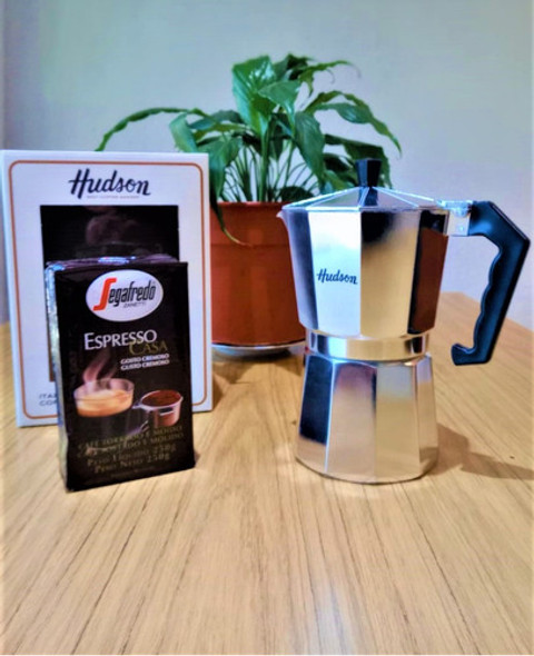 Cafetera Italiana Hudson 9 Tazas Plateada + Cafe Segafredo 1 Cafetera Italiana Hudson 9 Tazas Plateada + Cafe Segafredo 1