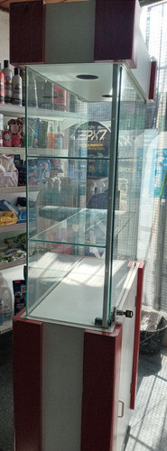 Exhibidor De Vidrio Y Madera 1
