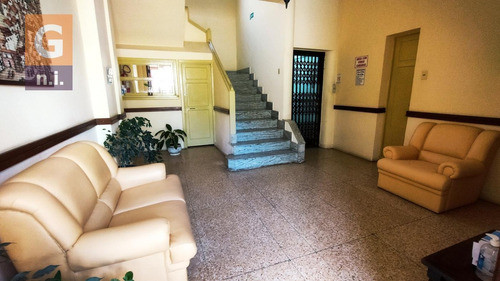 Apartamento En Piriápolis (piriápolis Centro) Ref. 4985 1