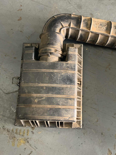 Tampa Caixa Filtro Ar C/mangueira Fiat Uno Elba 1