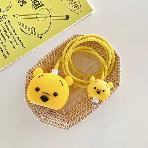Capa Protetora De Carregador Cabo De Silicone Ursinho Pooh 1