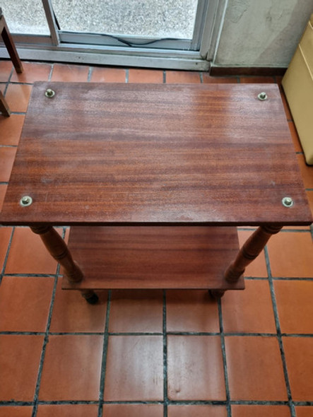 Mesa Auxiliar De Madera Con Ruedas De Dos Pisos 1