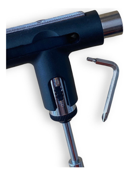 Llave T Profesional Tuxs Para Skate 1 Llave T Profesional Tuxs Para Skate 1