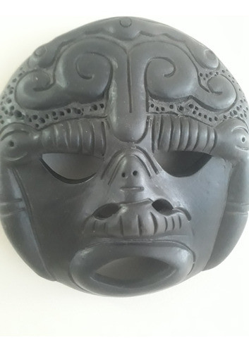 Mascara De Ceramica 19 × 18cm 1