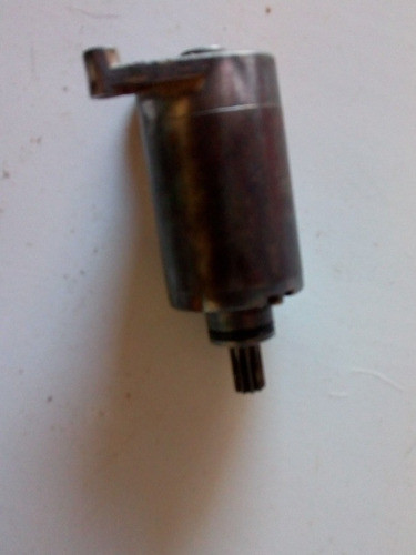 Motor De Parrida Suzuki Intruder 125 Original 1