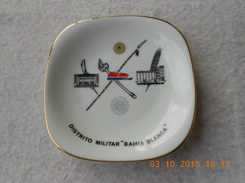 Plato Con Escudo Distrito Militar  Bahia Blanca 0