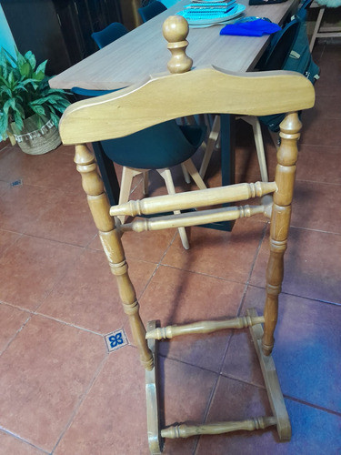 Despojador Pie Madera Lustrado 0