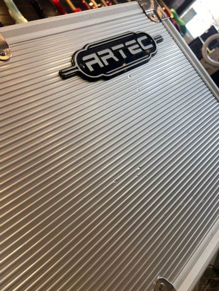 Estuche Rigido Para Pedales  Artec   Con Detalle Exhibición 0