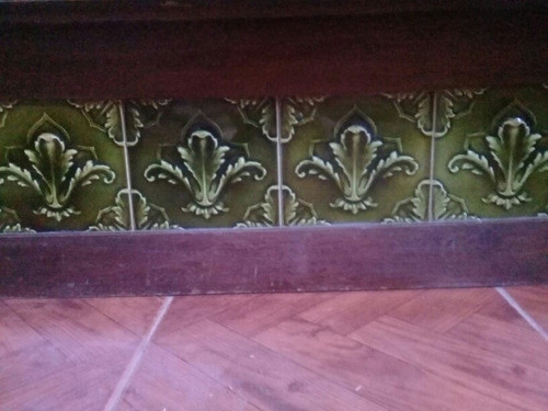 Alsada De Mueble Antiguo 1890 Con Mayolicas Inglesas 1