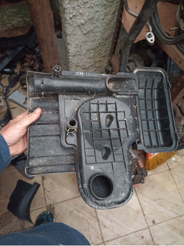 Plástico Embellecedor Motor Geely Lc 1