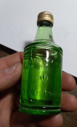 Botellita Antigua Miniatura Licor Aromas Del Montserrat 1