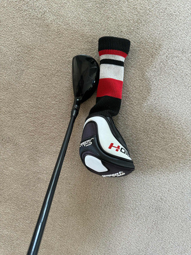 Híbrido Titleist H910 17 Grados Stiff 0