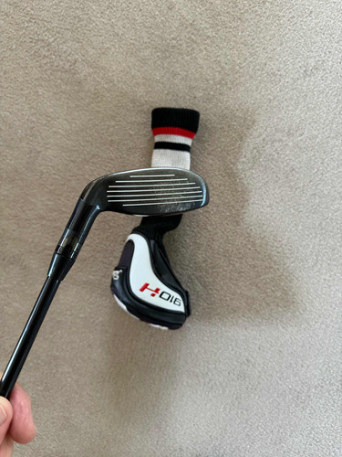 Híbrido Titleist H910 17 Grados Stiff 1