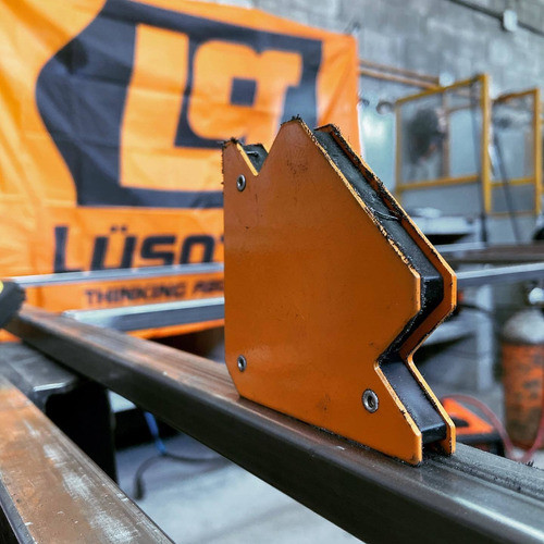 Escuadra Magnetica Soldador Lusqtoff Soldar 3  9kg Lqe6001 1