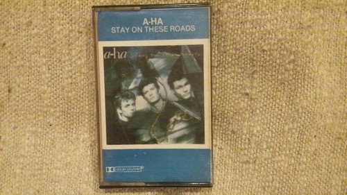 Cassette A Ha Stay On These Roads 1988 Importado Impecable ! 0