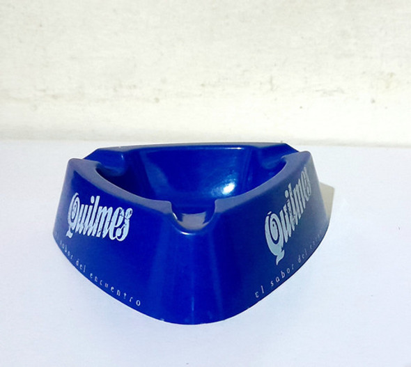 Cervecería Quilmes. Antiguo Cenicero Plástico Publicitario 1