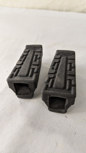 Juego De Gomas De Pedalines Delantero Yamaha Ybr 125 1