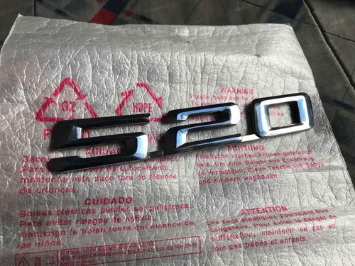 Bmw 520 E39, Insignia. 0