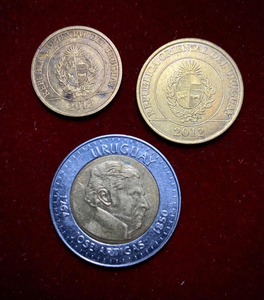 Lote X3 Monedas Uruguay Oferta Numisgam. 1