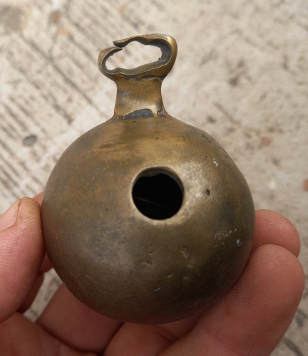 Antiguo Cascabel Sonajero Ganado 5cm Diam. - 6,5 Alto 0