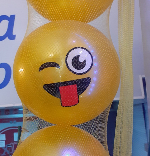Pelota Emoji De 20cm De Diametro Varios Diseños... Tematico. 1