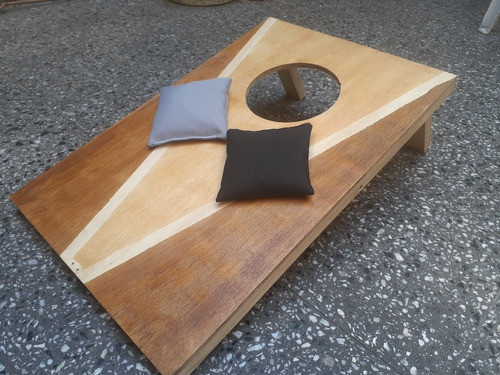 Minitejo Sling Puck + Mini Cornhole Combo 1