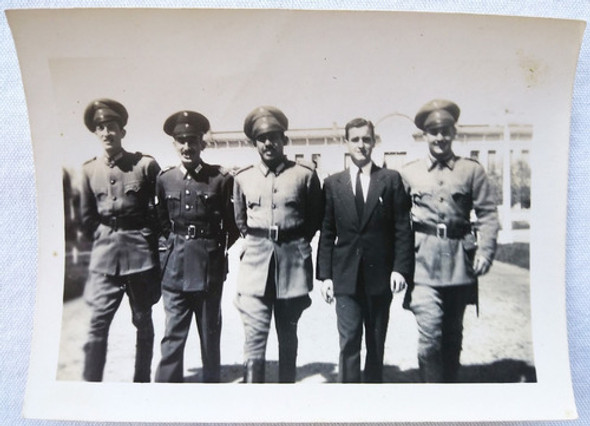 Lote 4 Antiguas Fotos De Militares C/uniforme En Bragado 1