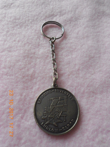 Llavero Con Imagen De Maquina De Linotipia Antigua - 1950 1