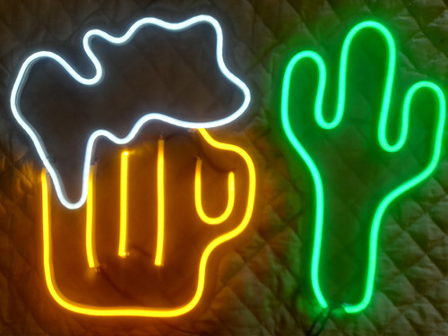 Neon Led, Cactus Y Shop De Cerveza 1