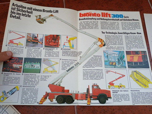 Folleto Antiguo Brointo Lift 300 Especialmente P/bomberos 1