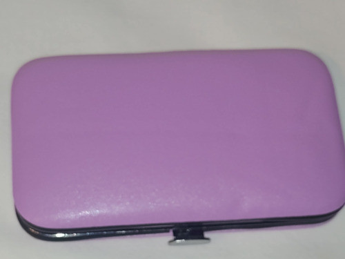 Set De Manicura Con Estuche Color Lila 1