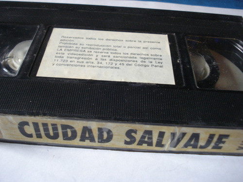Vhs Ciudad Salvaje 0